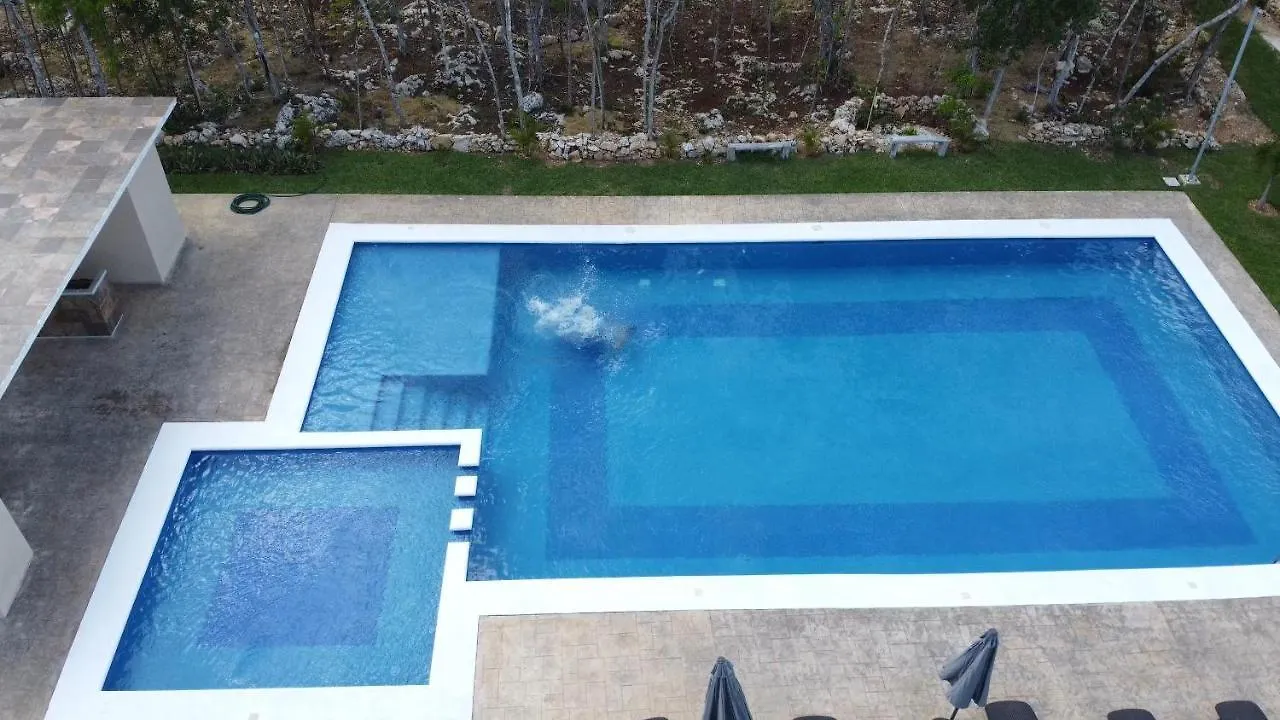 Villa Familiar En Playa Del Carmen Con Alberca
