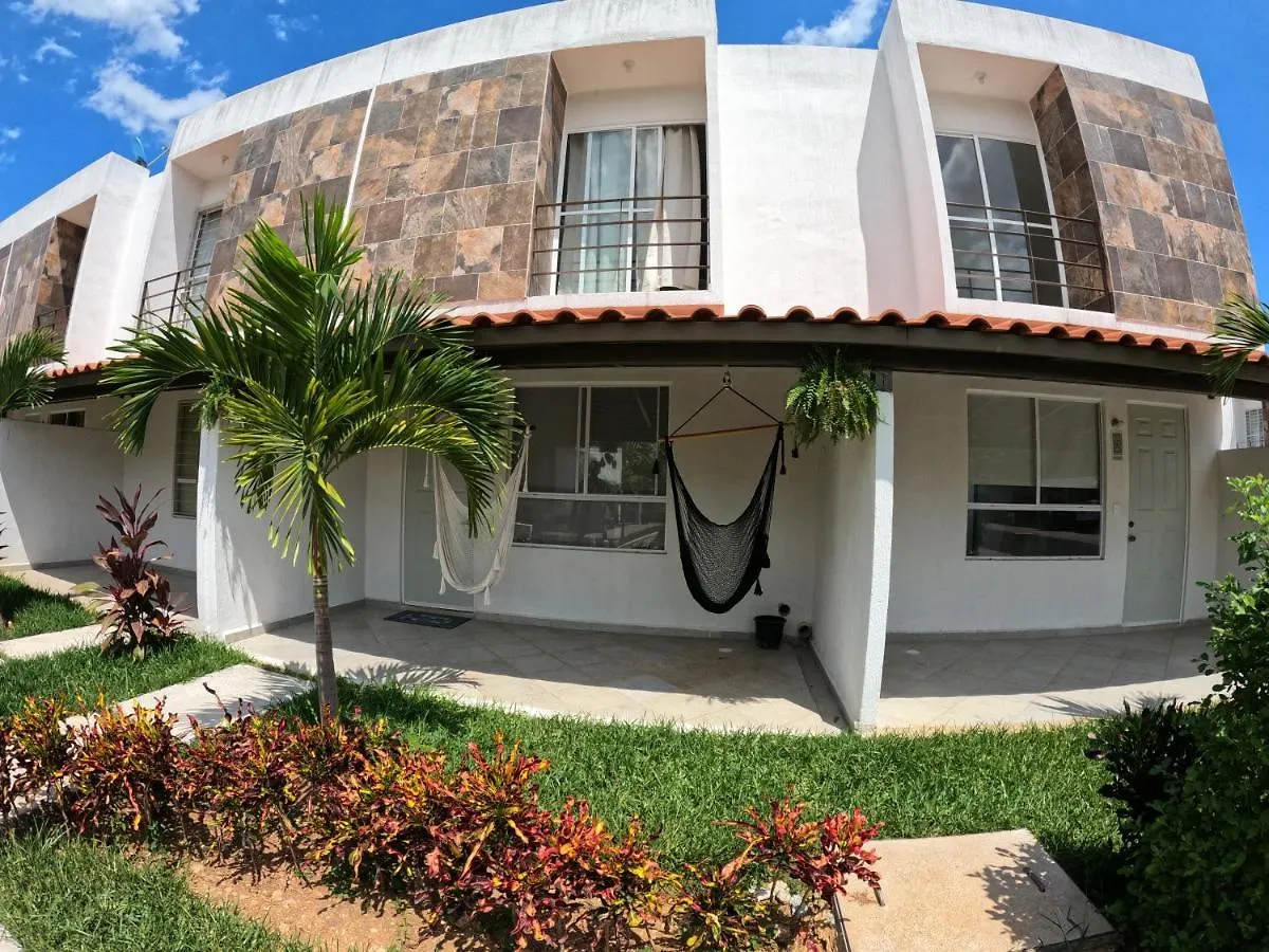 Villa Familiar En Playa Del Carmen Con Alberca