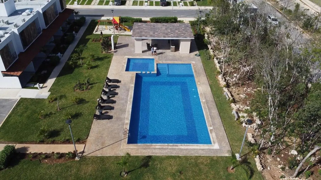Villa Familiar En Playa Del Carmen Con Alberca