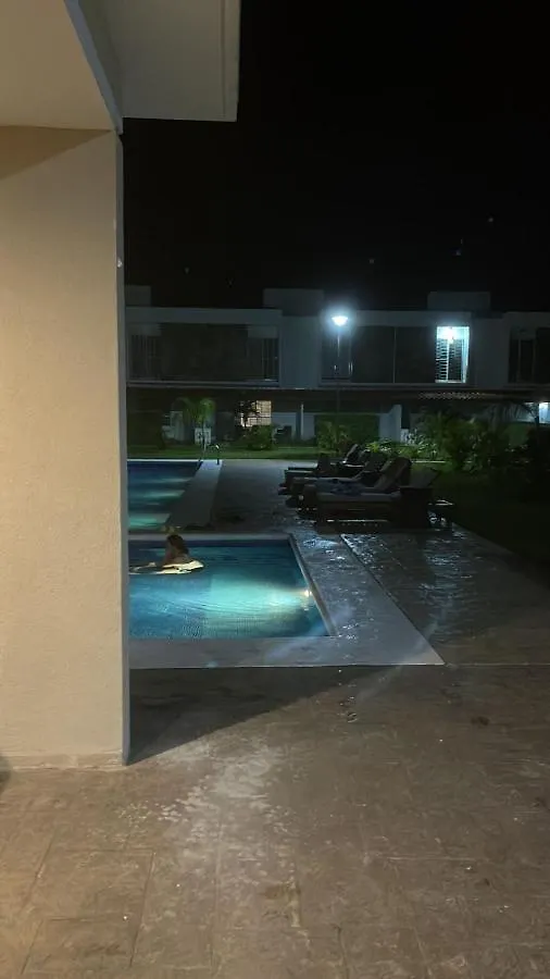 Villa Familiar En Playa Del Carmen Con Alberca Mexico